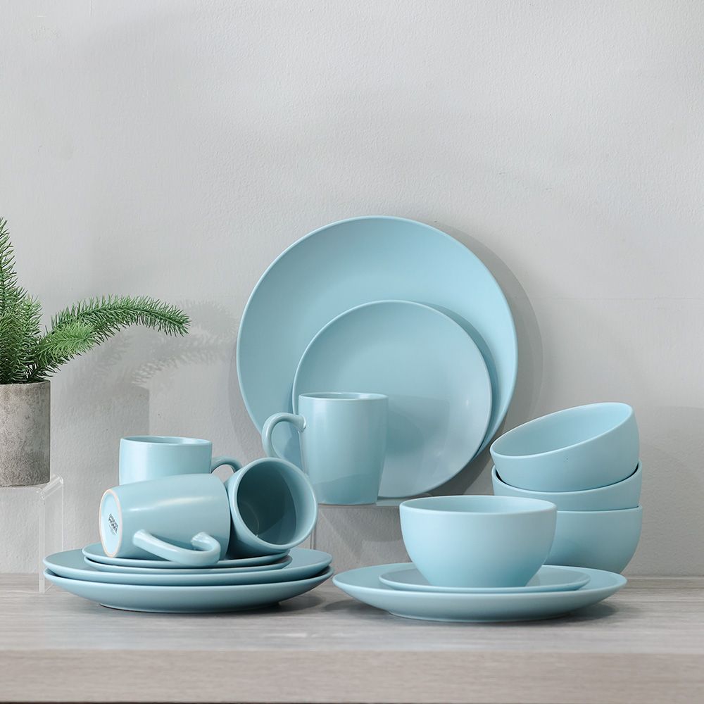 Brilliant Midnight Glory 16-Piece Porcelain Dinnerware Set - Blue