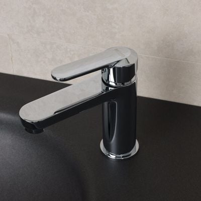 Milano Pia Basin Mixer Tap with Pop Up Waste & Flexible Pipe