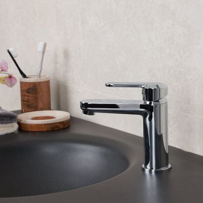 Milano Pia Basin Mixer Tap with Pop Up Waste & Flexible Pipe