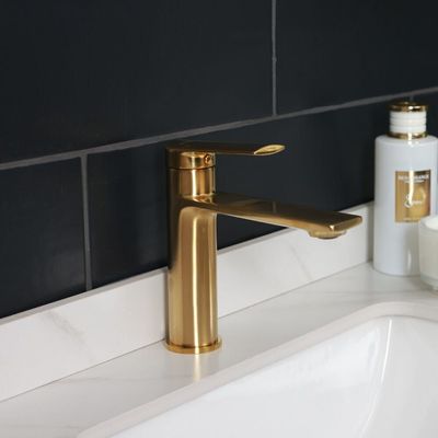 Milano Melz Basin Mixer Tap with Pop Up Waste & Flexible Pipe - Matte Gold