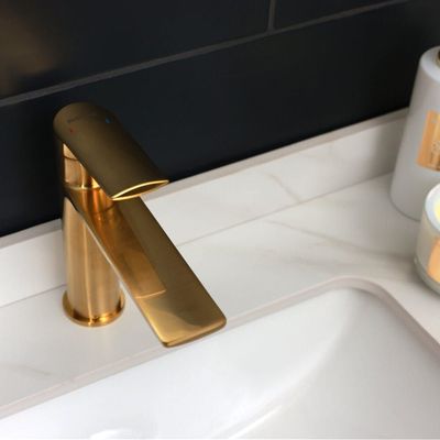 Milano Melz Basin Mixer Tap with Pop Up Waste & Flexible Pipe - Matte Gold