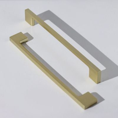 Milano Hazel Cabinet Zinc Handle Brushed Gold 193X27.5X6Mm - E819-160