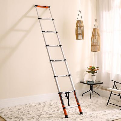 Milano Arnold Telescopic Aluminum Ladder 2.8 Mtr R11710S-Black/Orange