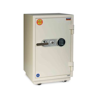 Aa LP Valberg ( FRS 67 T-El ) F/R Safes 1 Digital + 1 Keylock