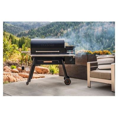 Timberline 1300 Wifi Pellet Grill and Smoker, Black