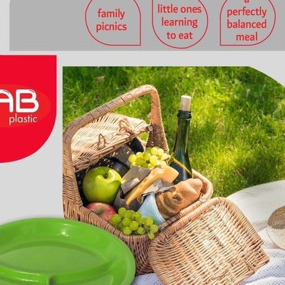 GAB Plastic, Divided Plastic Plates, Pack of 5, 26cm, Reusable plastic Plates, For Kids, Compartmented, Sturdy and Durable, Tableware, BPA-free Plastic