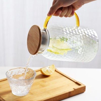 Heat Resistant Borosilicate Glass Water Pitcher With Bamboo Lid And Stainless Steel Strainer, 1800 ML