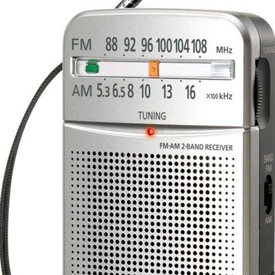 Pocket AM/FM Radio RF-P50 Silver