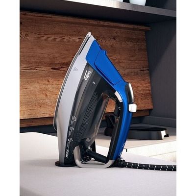 Steam Iron, Dragon Future Iron, SoftGlide Soleplate, Auto Shut-Off 350 ml 3000 W SPA9130B Blue