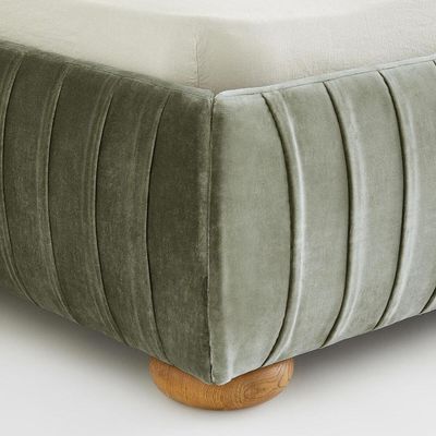 Victoria Channel Tufted 100X200 Single Bed/Olive