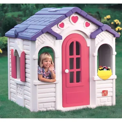MYTS PLAY HOUSE - A Queens Castle for girls      