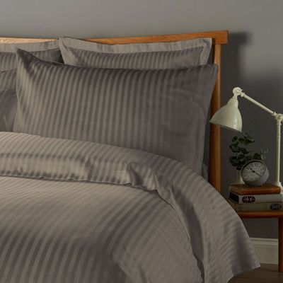 Grey Stripe Duvet Cover Queen -6pc Set
W-220 x L-240cm, Stripe F/B
1pc Fitted Sheet 180x200+30 cm Stripe F/B
2pc Pillowcover 50x75+15 Stripe F/B           
2pc Pillowcase 50x75+5 Stripe F/B