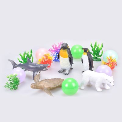 Little Story 17Pcs Ocean World Bucket Set 5Pcs With Marine Animal, 5Pcs Ocean Ball Accessories and 1 Basket - Multicolor