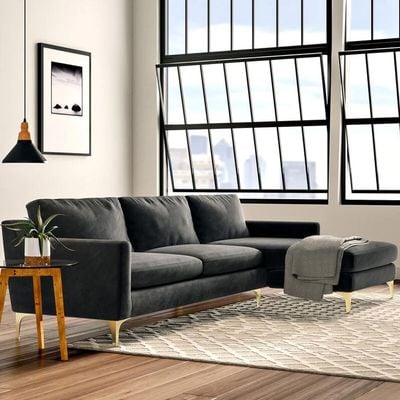 Taliah Sectional Sofa with Chaise in Black