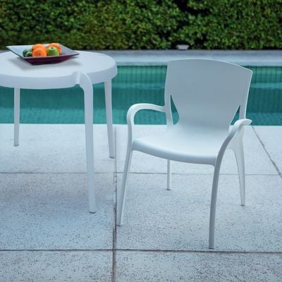 Tramontina Clarice Summa Polypropylene and White Fiberglass Chair-White