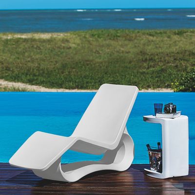 Tramontina Octo White Polyethylene Sunlounger-White