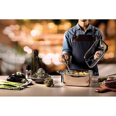 Tramontina Square Casserole Grano 7.3 Liters Stainless Steel Pot With Tri Ply Body, Handles And Glass Lid 26 Cm, 28,8 X Cm (7.3L)