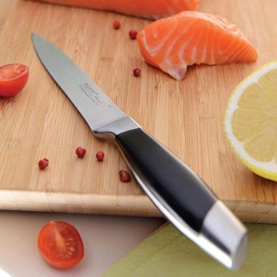 Berghoff Essentials Utility knife Stainless Steel Great for precision cutting With Comfort Grip 12,5cm Black