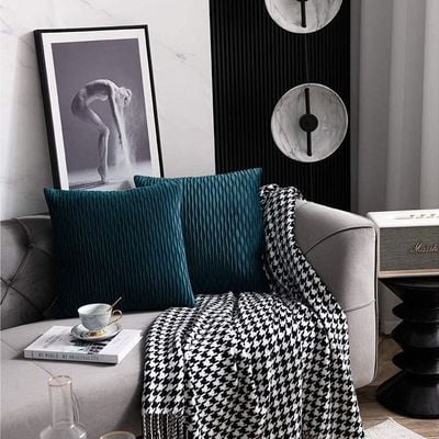 2 PCS Of Velvet Pleated Throw Pillow With Extra Comfort And Modern Luxury Look