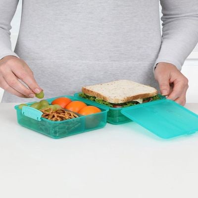 Sistema Lunch Cube Coloured 1.4L Two level Food Storage Box with multiple compartments and easy locking clips. Is Microwave & Dishwasher Safe and BPA Free, Green