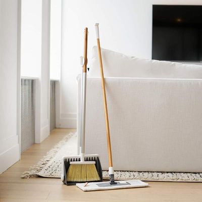 Full Circle Tag Team Easy-Empty Broom and Dustpan Sweep Set