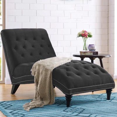Chaise Lounge