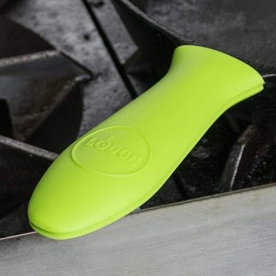 Lodge Silicone Hot Handle Holder - Green