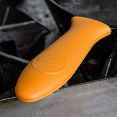 Lodge Silicone Hot Handle Holder, 5.13" X 2" - Orange