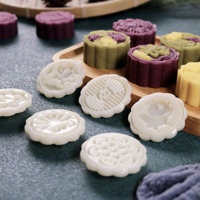 Non-Stick Eco-Friendly Mooncake Mould multicolour 14*6.5*6.5cm