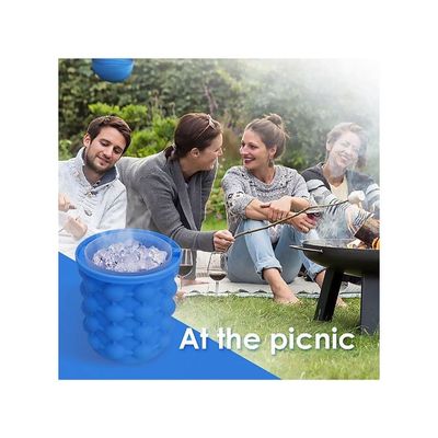 Genie Revolutionary Space Saving Ice Cube Maker Blue 15.1centimeter