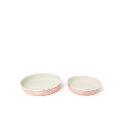 4-Piece Non-Stick Bakeware Set Includes Beige/Light Pink 