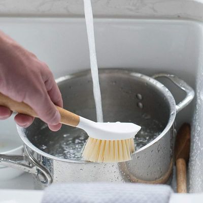 Full Circle Be Good Kitchen Dish Brush With Bamboo Handle - White