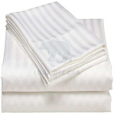 Luxe Decora 6 Pcs King Fitted Sheet Quilt Cover Set Fitted Bed Sheet Bed Cover Pillows Set - White