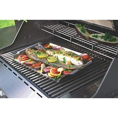 Weber® Deluxe Grilling Pan