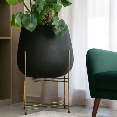 Preto Planter