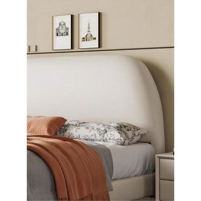 Wooden Twist Attractive Modernize Velvet Upholstery Bed for Luxury Bedroom