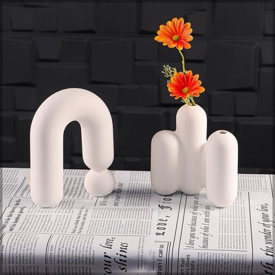 Yatai White Ceramic Table Top Bubble Design Vase for Table top Decoration and Flower Filling | Show Case decoration Ceramic Vases | Modern Contemprory Style Vases (White)