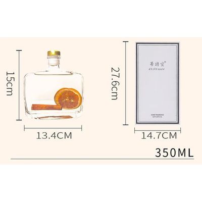 Lemon Oil Modern Aromatherapy Diffuser Stick and  Beautiful Glass Bottle for Room Fragrance and Home Décor