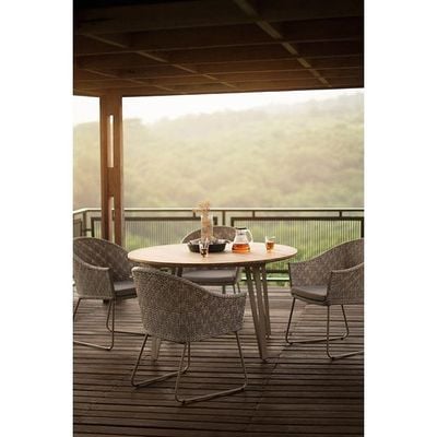 Lille Teak Round Dining Table (without chairs)