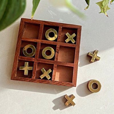 Quesera Wooden Tic Tac Toe Game