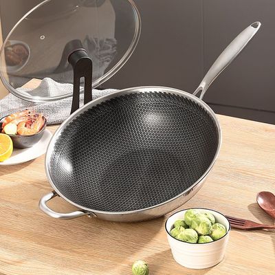 Quesera Stainless steel Non - stick , Honeycomb Fry  Wok with Glass lid and Silicone Utensil Rest with Drip Pad