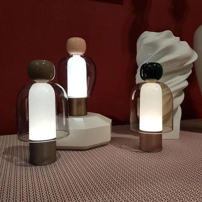 Human Form Elegant Table Lamp