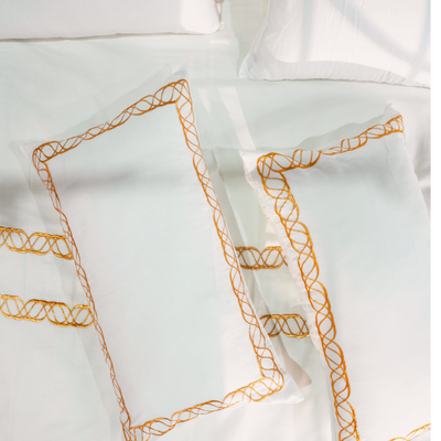 5 Pcs Duvet Cover Set 260X240Cm Pure Cotton With Gold Chain Embroidery Made For Queen, King, And Super King Size Bed
