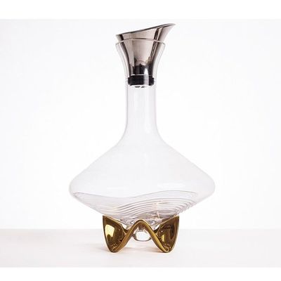 Wavemaker Wine  Lead Free Crystal Decanter with Gold Arch Base 1 Liter Capacity