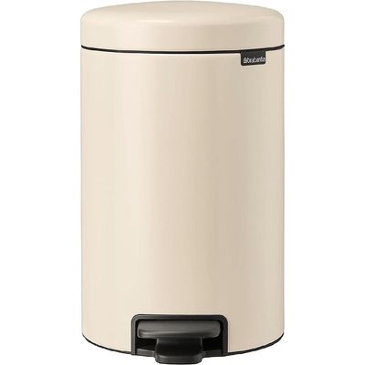 Brabantia - NewIcon 12L Pedal Bin - Medium Kitchen Bin - Soft-Close Lid - Lightweight Pedal - Removable Inner Bucket - Non-slip - Soft Beige - 25 x 34 x 41 cm