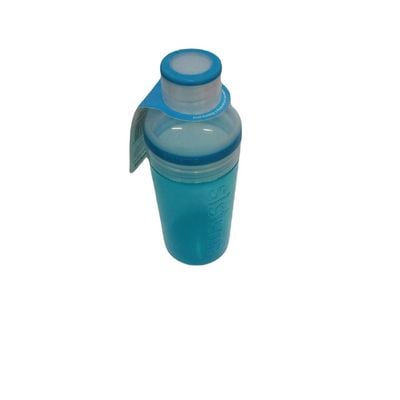 Sistema 700ML Trio Bottle, Portable with screw top Lid. Freezer, Dishwasher & Microwave safe without Lid and BPA Free. Sky Blue