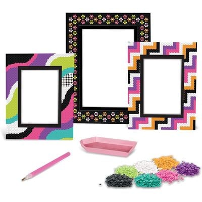 Crayola Creations Crystalize It! Photo Frame Kit: Personalized photo frame activity - Crystal embellishment kit - Art supplies for children