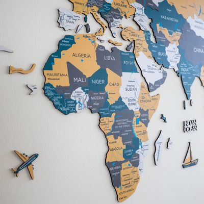 Wooden World Map - Country | S (73 x 49cm)