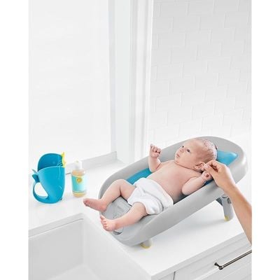 Skip Hop Baby Bath Tub, Moby Recline And Rinse Bather