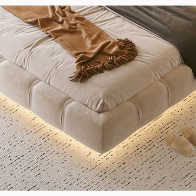 Elegant Classic Bed with LED Light With Spring Mattress Supper King size 200*200